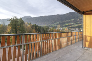 Tierpark Goldau, Wohnhaus, Balkon mit Aussicht, marty architektur ag